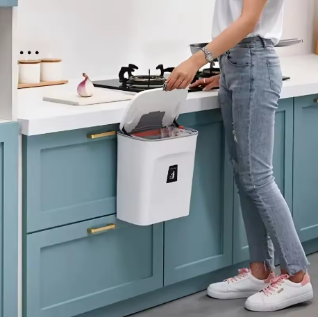 Mervani FlexBin™ – Premium Foldable Waste Bin